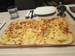 -必胜客(东大桥店)