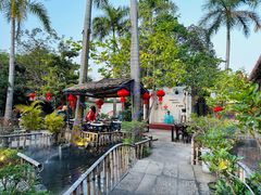 -花溪雨·森林餐厅(石基店)