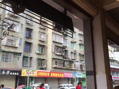 -佘记全家福芋儿鸡(向阳街总店)