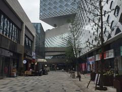 -杭州滨江宝龙城
