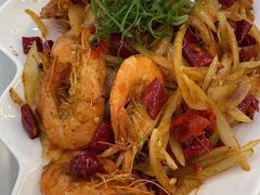 -覃记海鲜美食餐厅