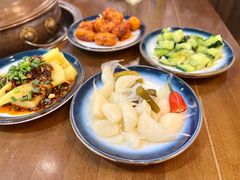 -岳记兴隆·青城腊排铜火锅(融创店)