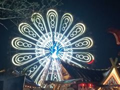 -七彩云南欢乐世界