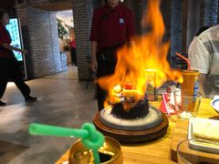 腊肉蜂窝煤-局气 烤鸭·北京菜(光华路店)