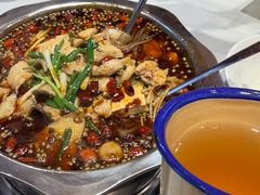 -乡土特色.冷锅鱼.牦牛肉火锅