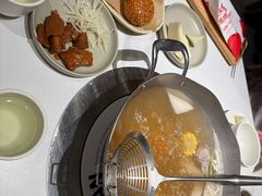 -左庭右院鲜牛肉火锅(七宝领展广场店)