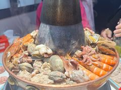 -一口猪海鲜浑锅·东北家常菜