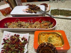 -小董哥烤串·爆汁大油边(故宫店)