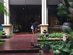 -迪瓦娜按摩和水疗中心