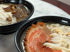 -肥佬良扣肉粉面店(梧州总店)