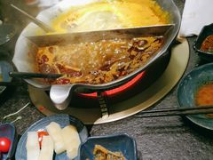 -湊湊火锅·茶憩(打浦桥日月光店)