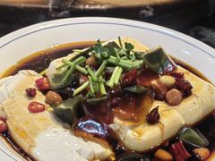 -鱼窝棚柴火铁锅炖(富山屯店)