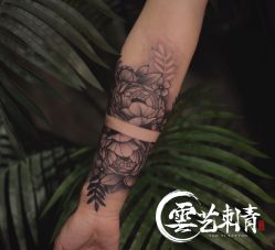点击看大图 -雲艺刺青·洗纹身
