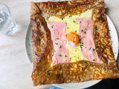 火腿芝士鸡蛋可丽饼-RAC BAR(安福路店)