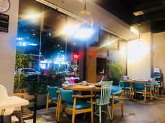 大堂-打酱友•斑鱼海鲜粥火锅(吴桥店)