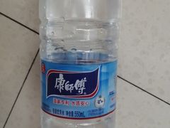 康师傅矿泉水-津味老菜(露西亚商街店)