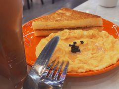 -澳门陈光记烧味饭店(万象城店)
