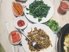 -汤城小厨•粤菜•靓汤(西直门凯德MALL店)