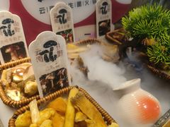 -菌彩云南野生菌火锅(新亚洲店)