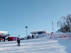 -中旅松花湖滑雪场