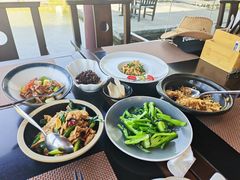 -丽江悦榕庄酒店-明月·雪山庭院餐厅