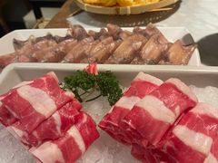 -尚尚仙·酸汤猪手·猪肚鸡火锅(华联万柳购物中心店)