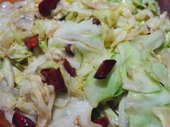 炝炒圆白菜-懒人盐府人家·自贡大麻鱼(安贞店)