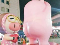 -鸿通城购物中心