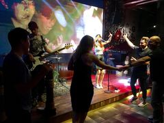 -爱啤精酿·民谣酒馆(滨江店)