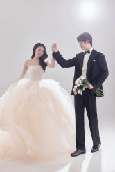 -蒙太奇婚纱摄影(万达店)