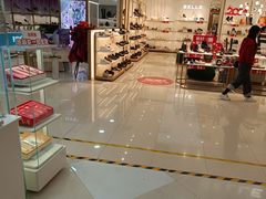 -汇腾天虹(吕厝店)