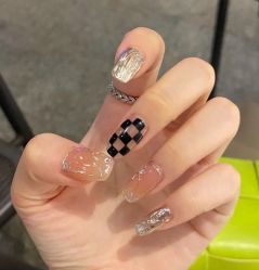 -兔猫ToMoreNails美甲美睫