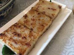 香煎萝卜糕-畔山酒店中餐厅