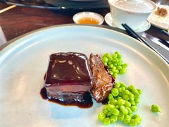 鲍鱼红烧肉-杭州西子湖四季酒店·金沙厅