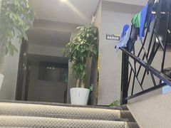 -味之绝美蛙鱼头火锅(松江万达店)