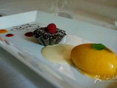 -La Villa French Restaurant