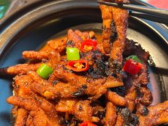-吴越荣记苏州菜·松鼠桂鱼 100% 活鱼现做(月光码头店)