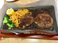 -必胜客(WOW中心城店)
