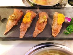 -牛魔王时尚回转餐厅