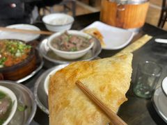 -乐山食古香跷脚牛肉