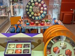 -VENCHI 闻绮(上海佛罗伦萨小镇店)