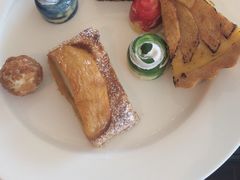 -圣丰索菲特·2 On 988 Café 自助餐厅