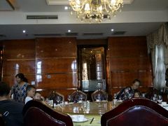 -半岛公馆(淞兴西路店)