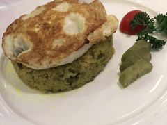 咖喱牛肉饭-小白桦西餐厅