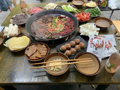 -黄潇洒老火锅(九眼桥宏济巷店)