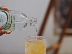 -Line 咖啡(石厦花园店)