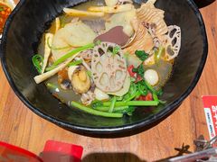 -万记麻辣烫国展总店