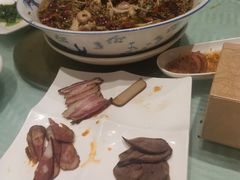 江鱼做水煮鱼-渝信川菜(工体店)