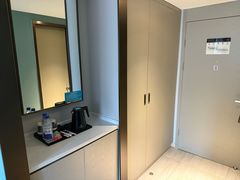 -白玉兰酒店(上海田子坊马当路地铁站店)