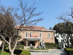 -南京双门楼宾馆(盐仓桥地铁站阅江楼店)